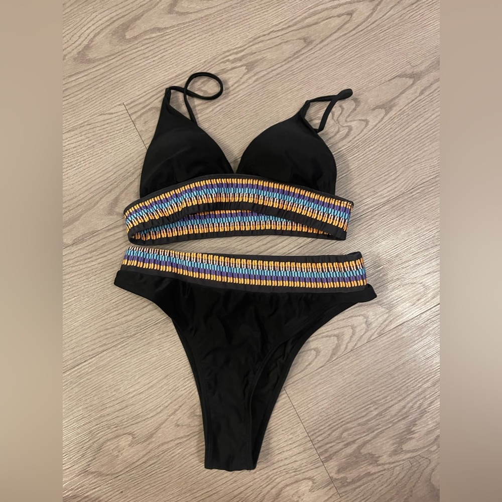 Aztec swim